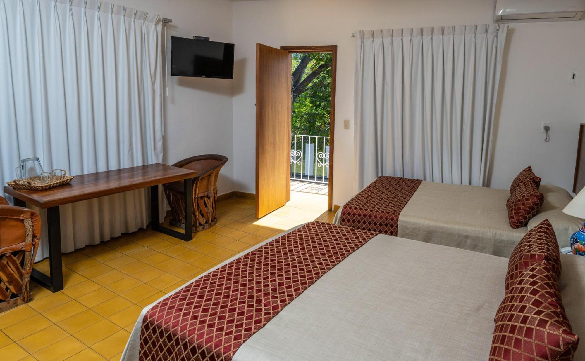 Hotel Encino Malecón Centro Puerto Vallarta Habitación foto