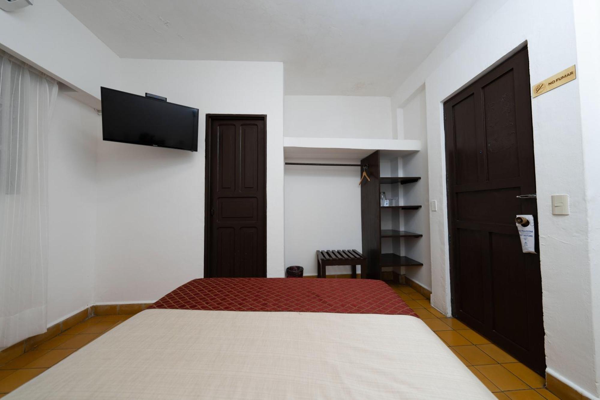 Hotel Encino Malecón Centro Puerto Vallarta Habitación foto