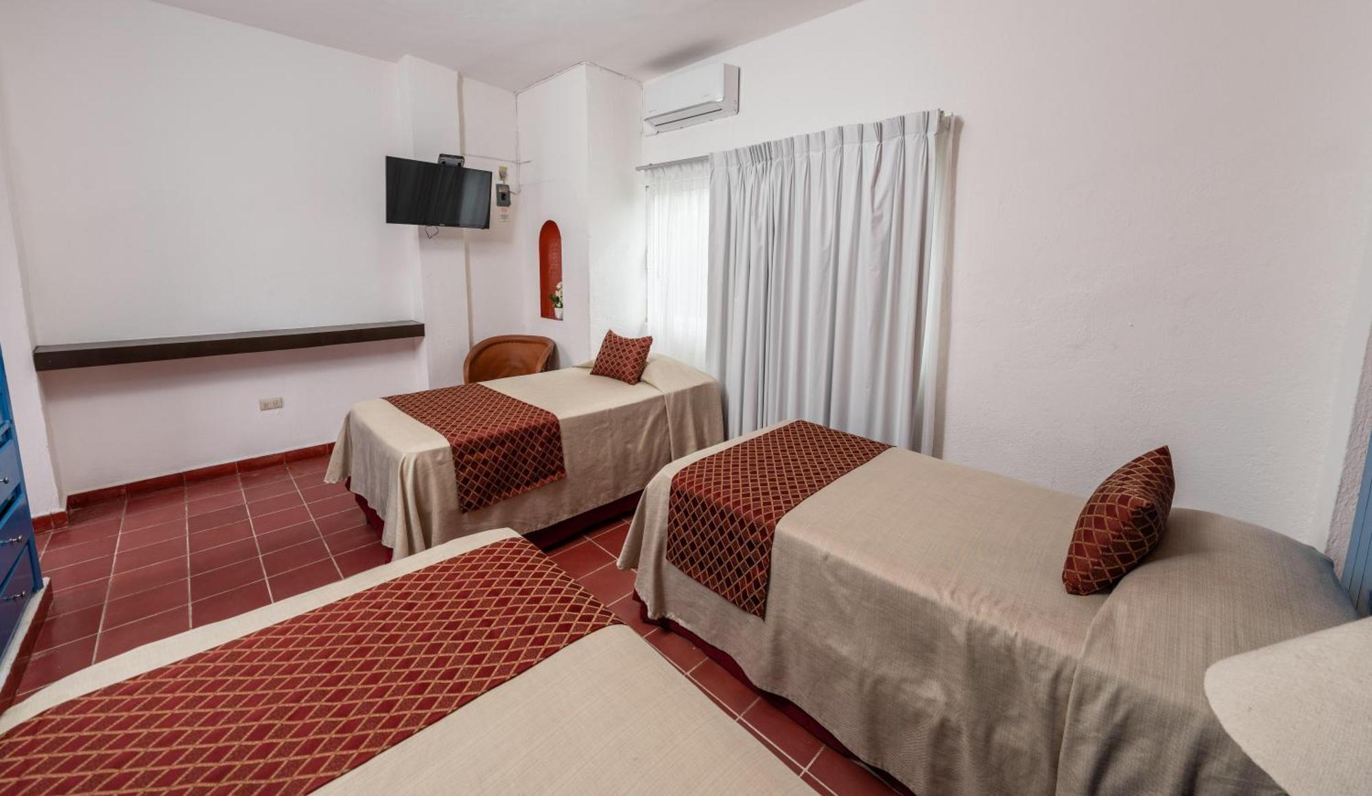 Hotel Encino Malecón Centro Puerto Vallarta Habitación foto