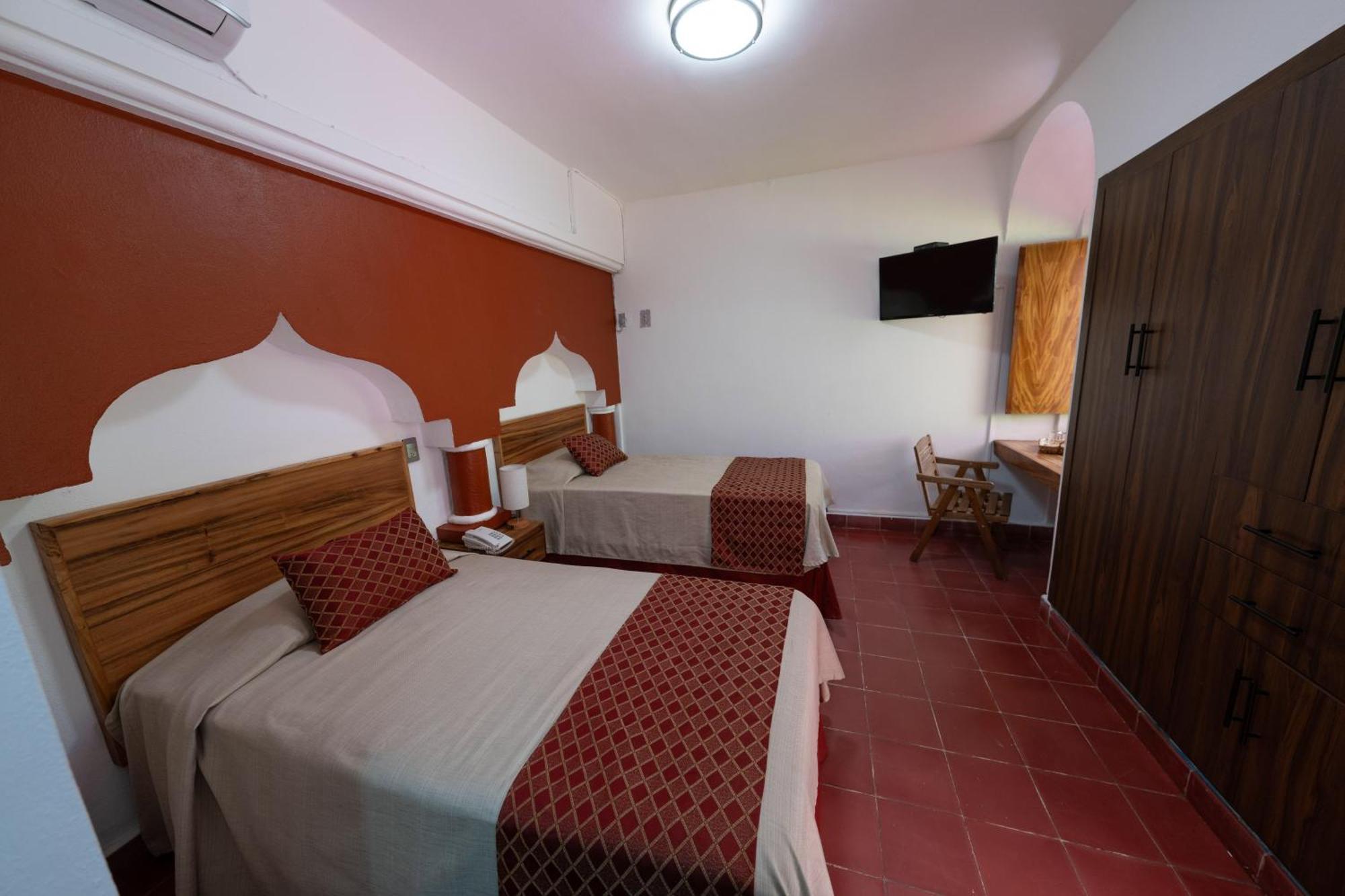 Hotel Encino Malecón Centro Puerto Vallarta Habitación foto